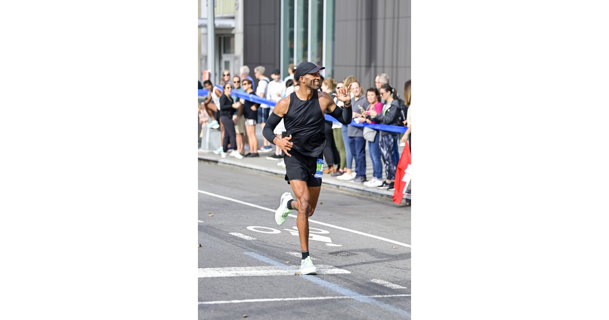 Matt James Ran in the 2022 NYC Marathon Celebrities Who Ran the NYC