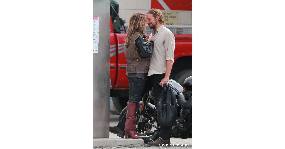 Lady Gaga And Bradley Cooper Kissing On A Star Is Born Set Popsugar Celebrity Photo 8