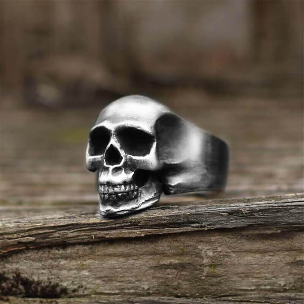 Gthic Classic Locomotive Stainless Steel Skull Ring