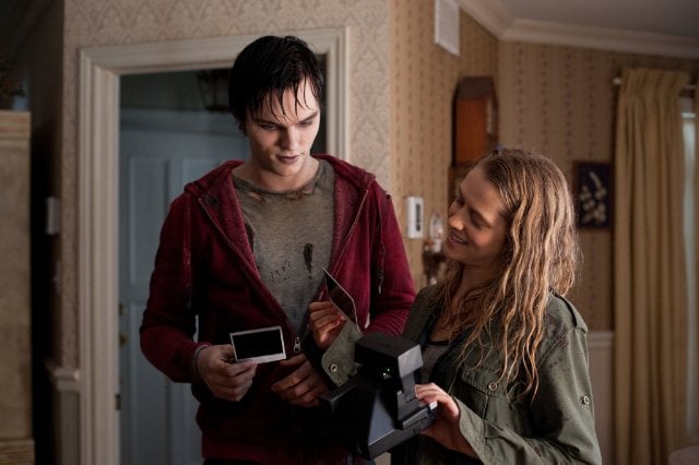 R and Julie From "Warm Bodies"