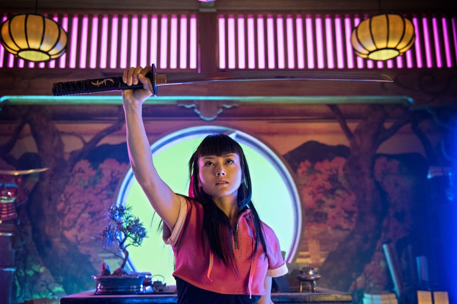 Kiki Sukezane as Miko Otomo.
