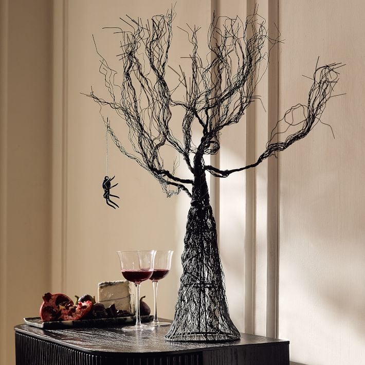 Spooky Metal Wire Tree