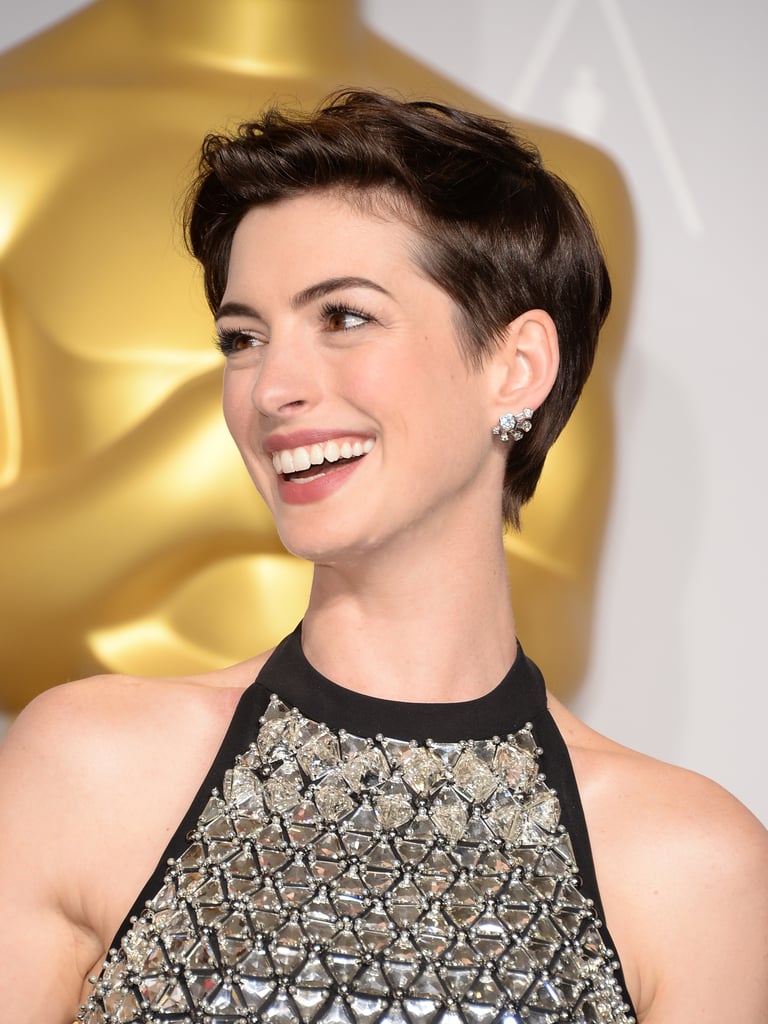 pixie haircut front and back anne hathaway