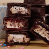 Chocolate-Chip-Cookie-Dough-Stuffed Oreos Chocolate-Chip-Cookie-Dough-Stuffed Oreos