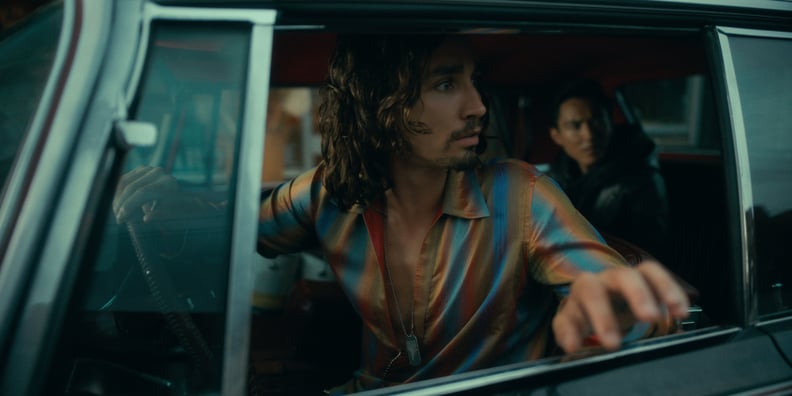 THE UMBRELLA ACADEMY (L to R) ROBERT SHEEHAN as KLAUS HARGREEVES and JUSTIN H. MIN as BEN HARGREEVES in episode 20 of THE UMBRELLA ACADEMY Cr. COURTESY OF NETFLIX/NETFLIX  2020