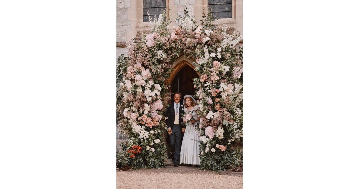 Princess Beatrice's Wedding Look Was Inspired by Her Mom ...