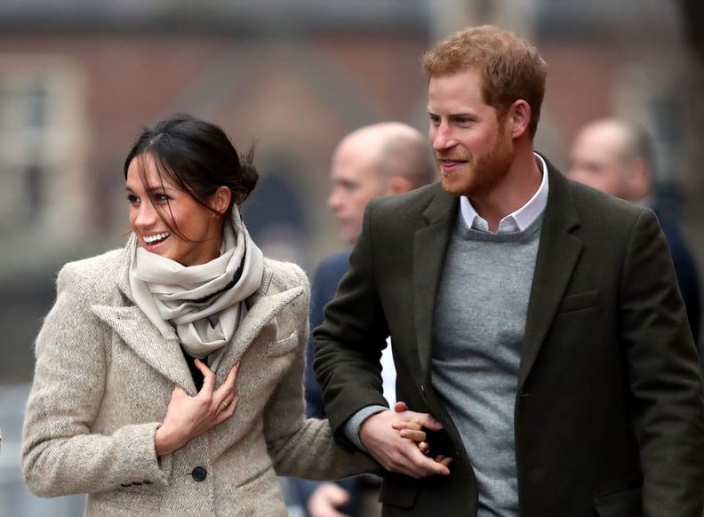 LONDON, ENGLAND - JANUARY 09:  Prince Harry (R) and his fiancee Meghan Markle visit Reprezent 107.3FM on January 9, 2018 in London, England. The Reprezent training programme was established in Peckham in 2008, in response to the alarming rise in knife cri