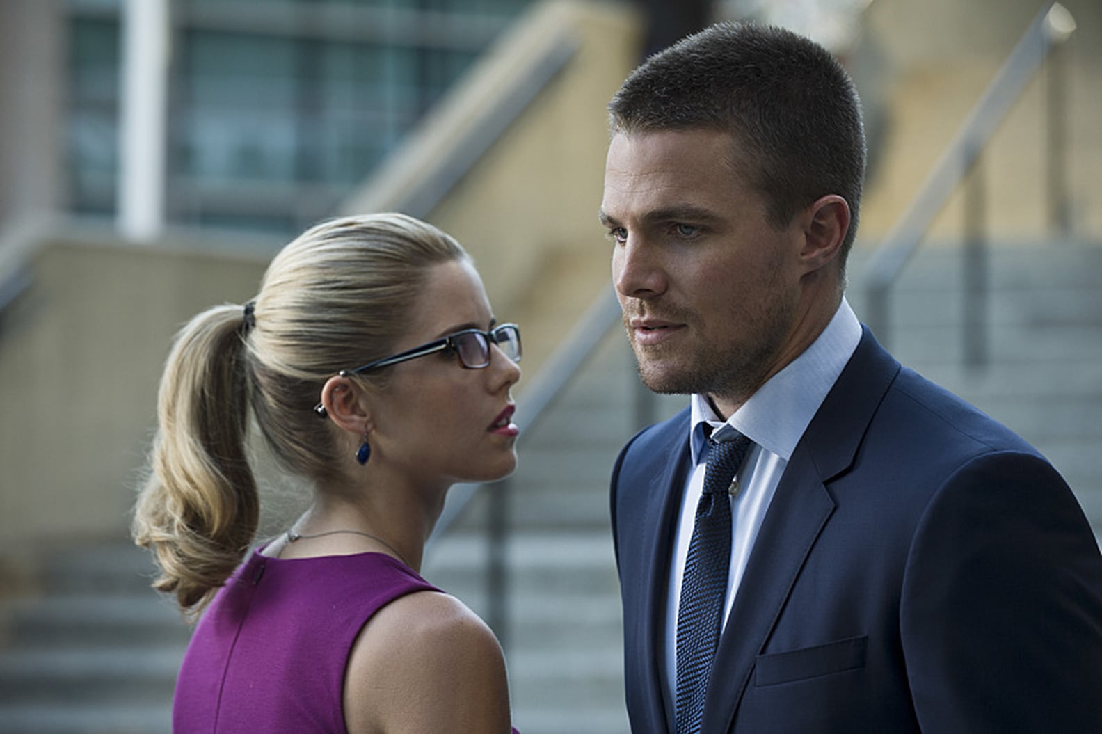 Arrow Felicity and Oliver GIFs | PS Entertainment