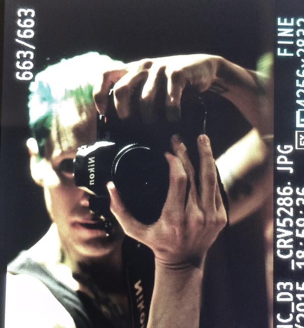 When people inquired about Jared Leto, who was missing from the picture, he shared this gem.