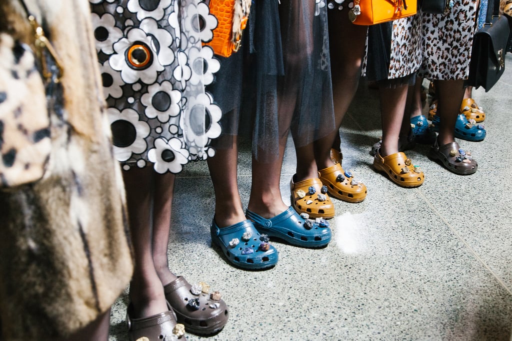 Alstublieft droom Verder Christopher Kane Shows Crocs on the Runway | POPSUGAR Fashion