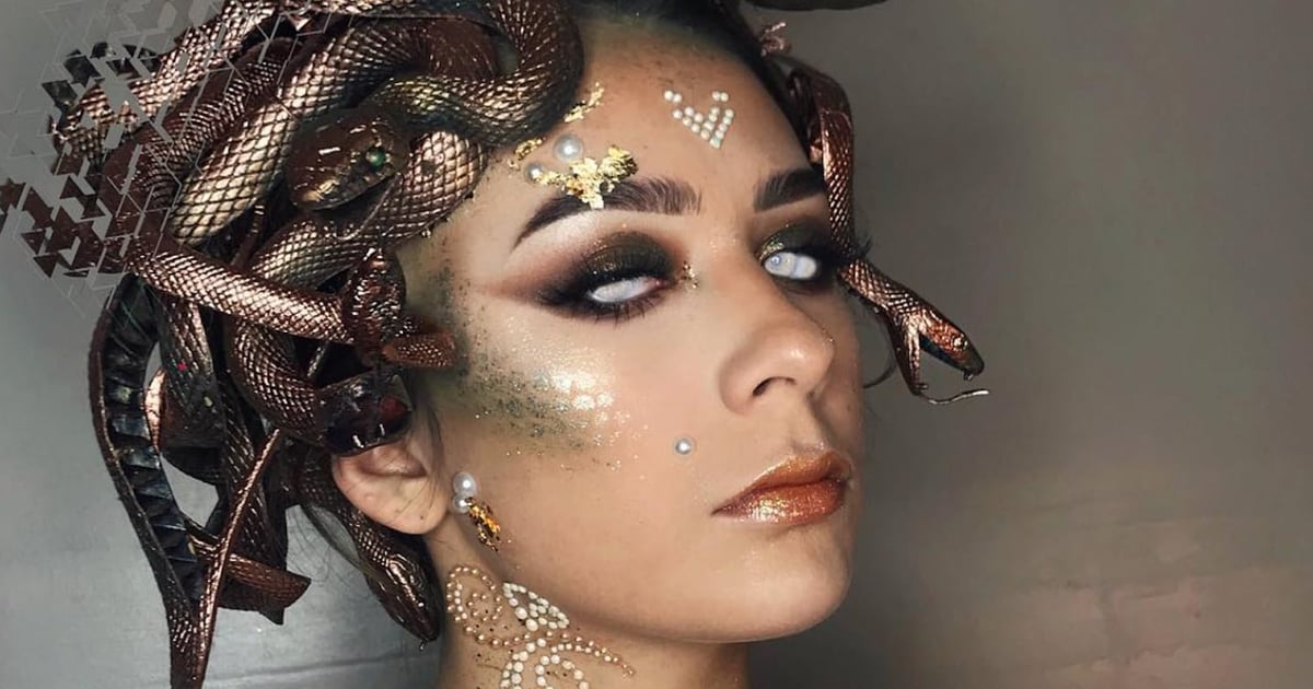 30+ Spine-Chillingly Scary Halloween Costumes You Can DIY