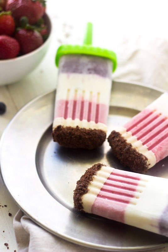 Brownie Brittle Crunch Popsicles