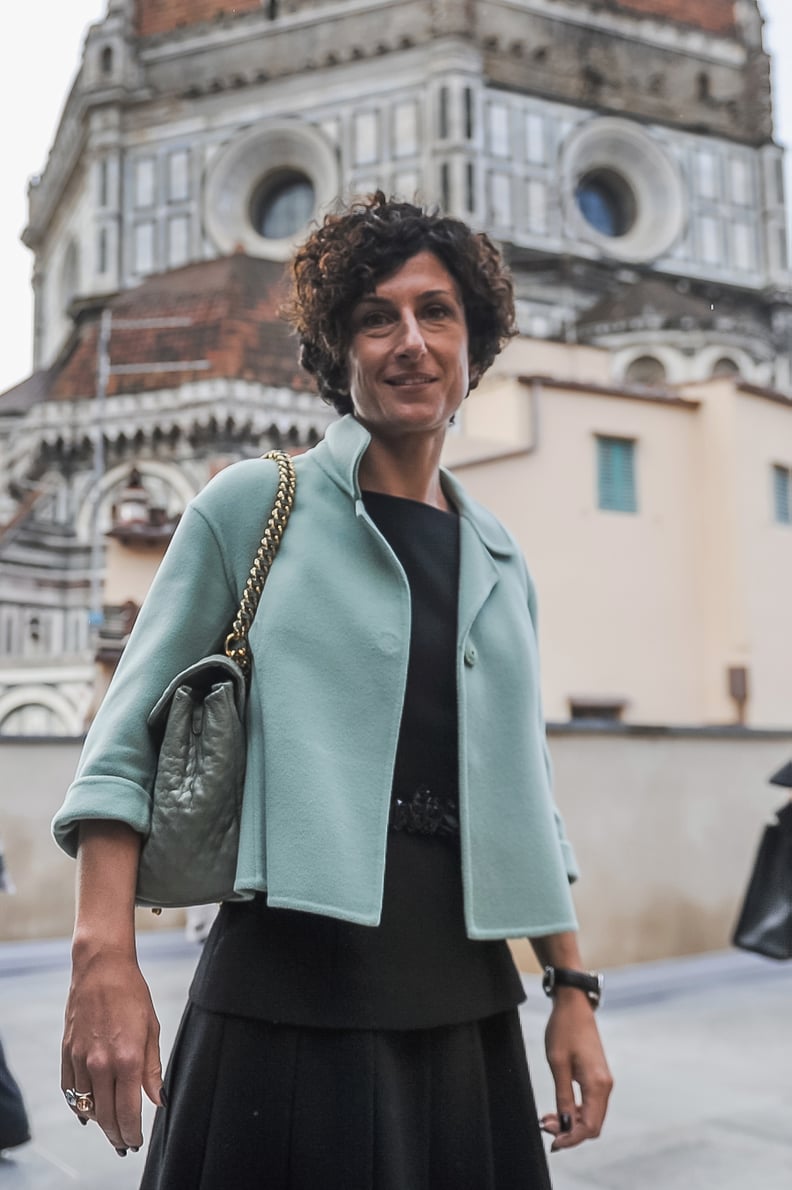 Agnese's Wardrobe Is Complete With Chainstrap Purses and Tailored Coats