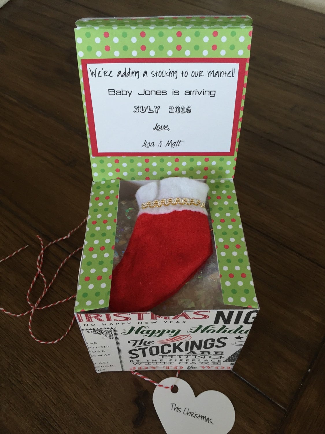 Cute Holiday Pregnancy Announcement Ideas Popsugar Family