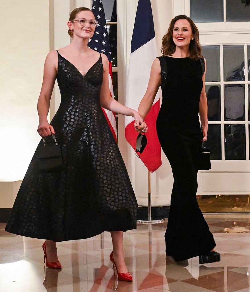 詹妮弗·加纳和女儿白宫晚宴的礼服