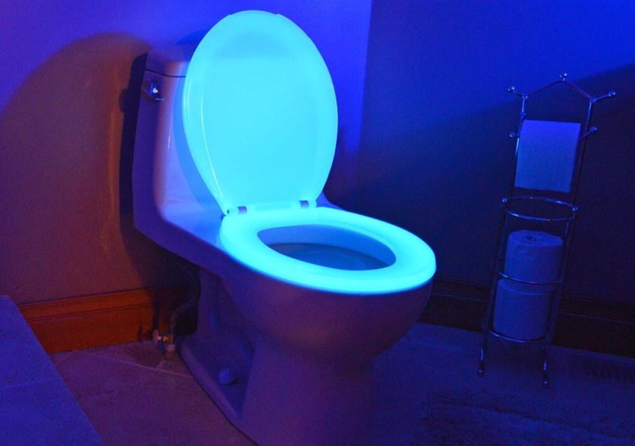 My cousins have a glow in the dark toilet : r/mildlyinteresting