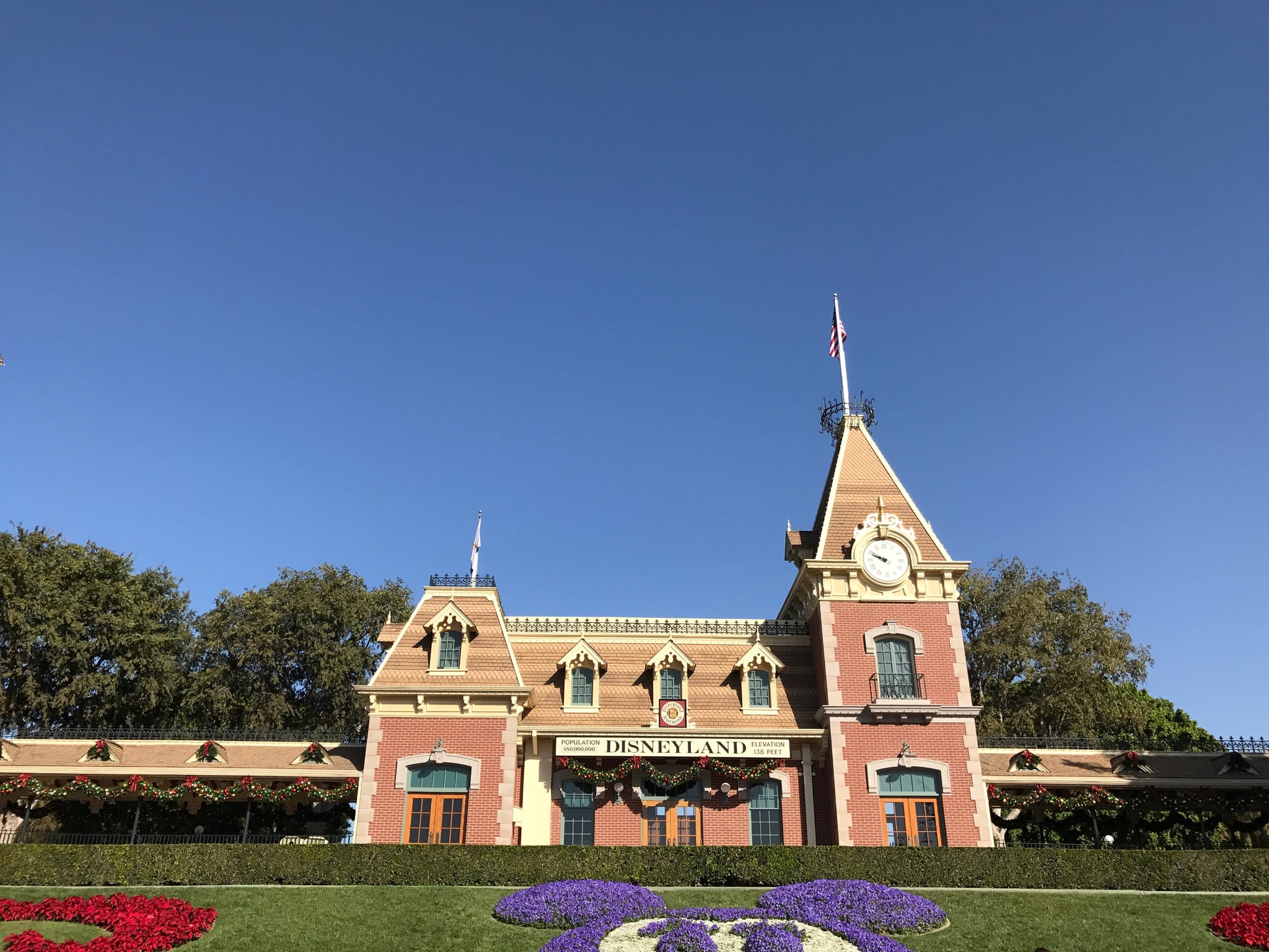 When Is Disneyland Least Crowded? – CEMG