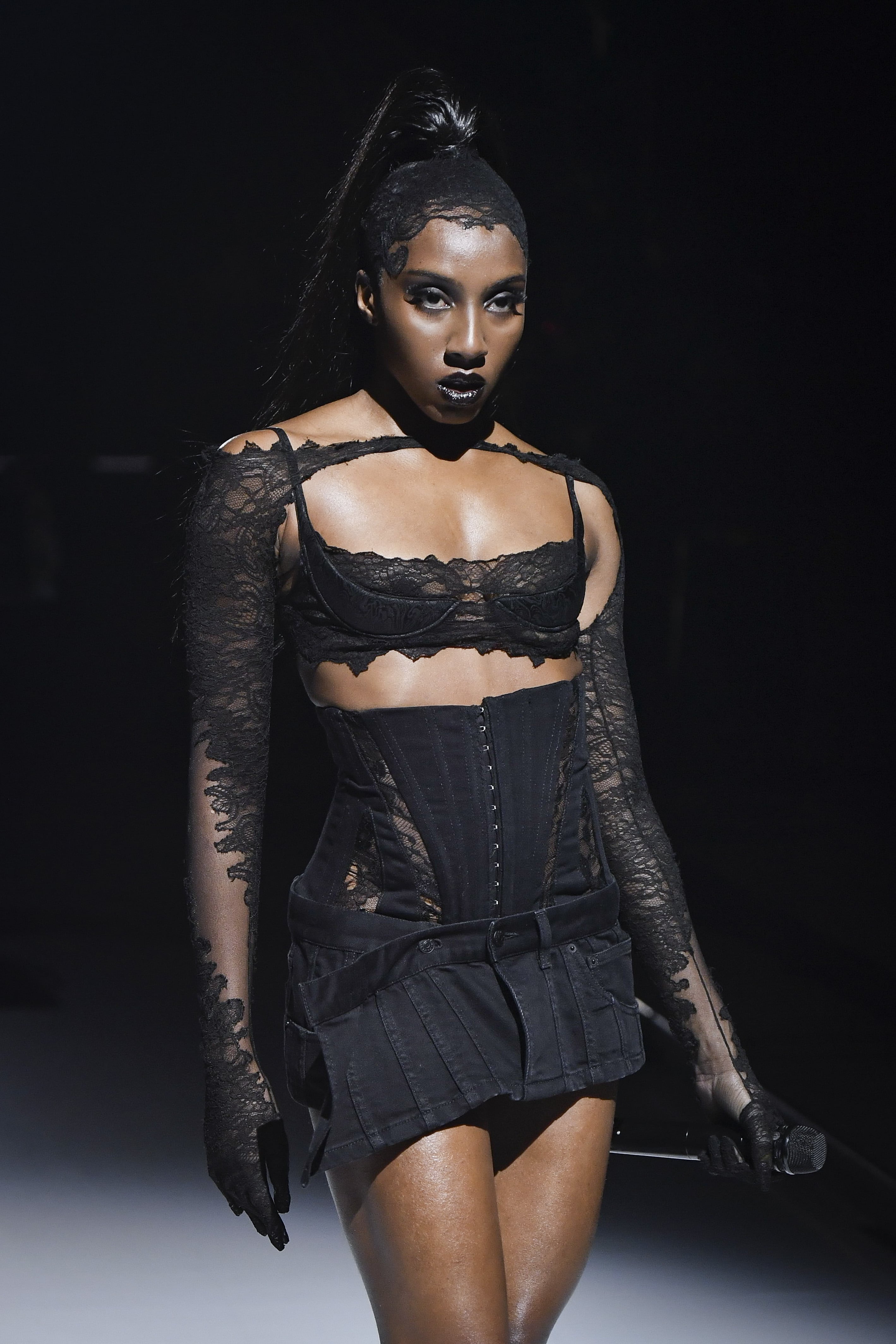 Fashion, Shopping & Style, Ziwe Makes Her Runway Debut in a Lacy Bra and  Matching Corset