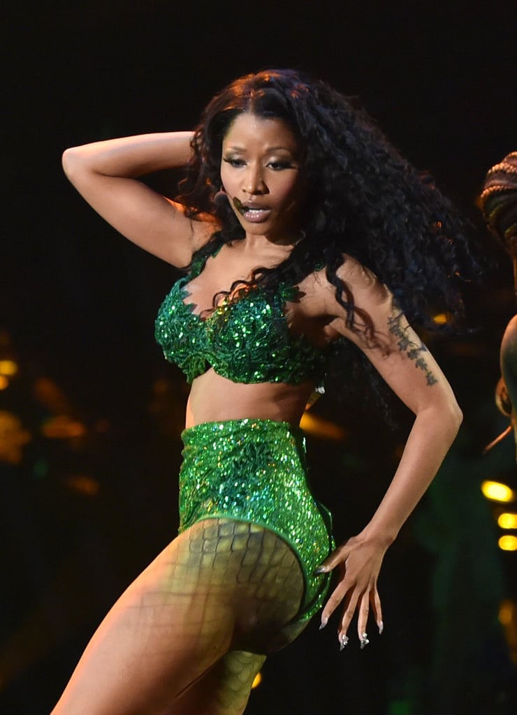 Nicki Minaj Wardrobe Malfunction Pictures At 2014 Mtv Vmas