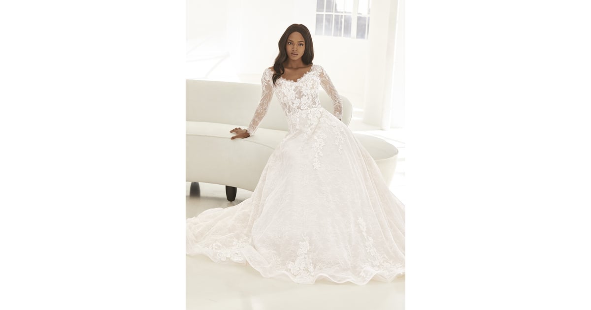 collection ashley graham pronovias