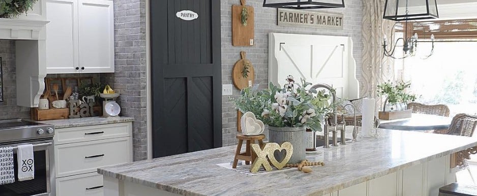 15 Farmhouse Instagram Accounts to Follow For Endless Decor Inspiration