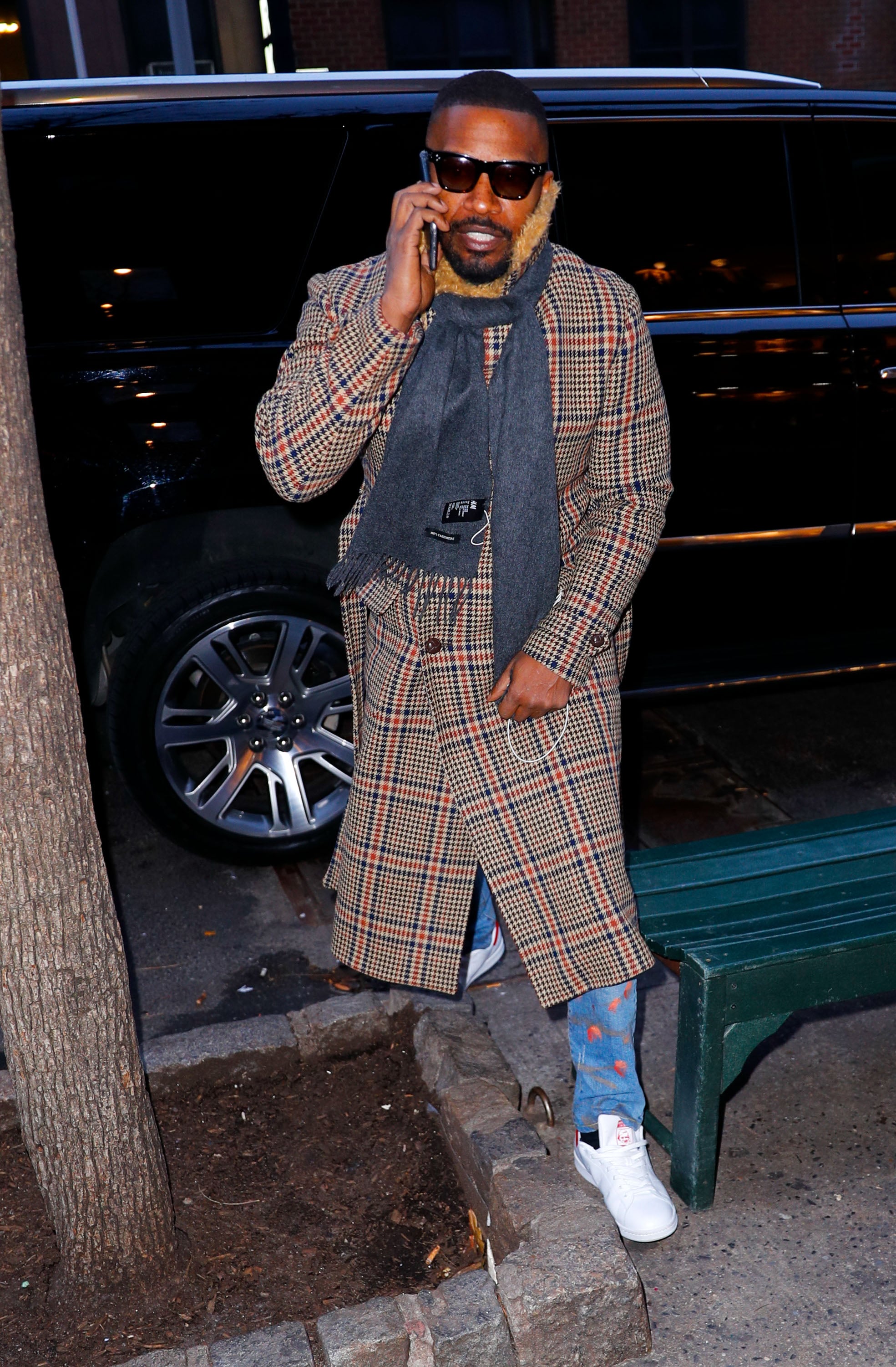 Celebrity Entertainment Katie Holmes Celebrates Her 40th Birthday With None Other Than Boyfriend Jamie Foxx Popsugar Celebrity Photo 26