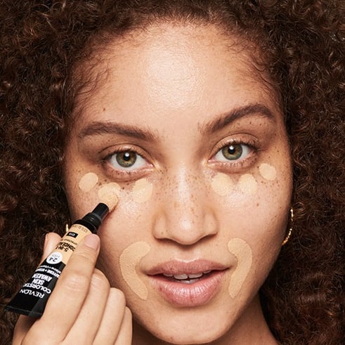 How to Keep Under Eye Concealer From Creasing