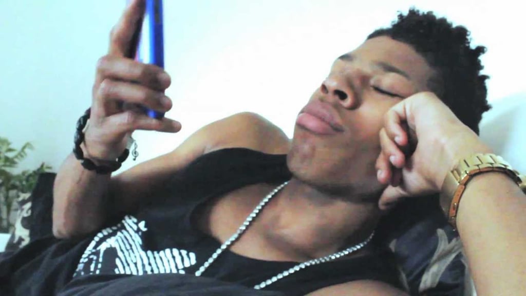 Bryshere Y. Gray as Yazz the Greatest in His Music Video "Homework"