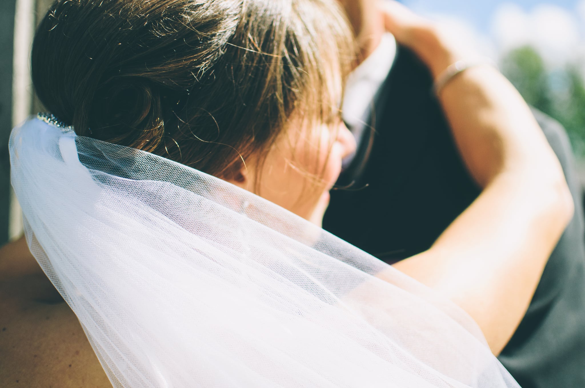 Latina Keeping Her American Last Name After Wedding Popsugar Latina