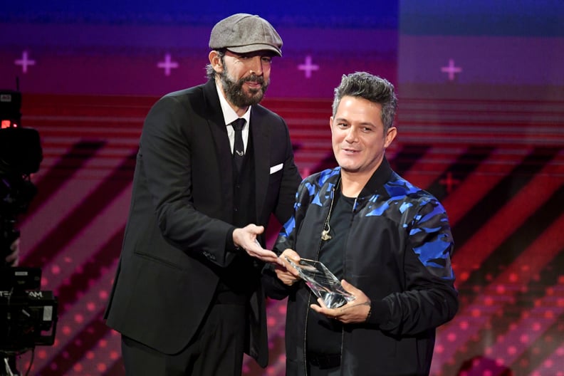 Juan Luis Guerra Presented Alejandro Sanz With a Huge Award