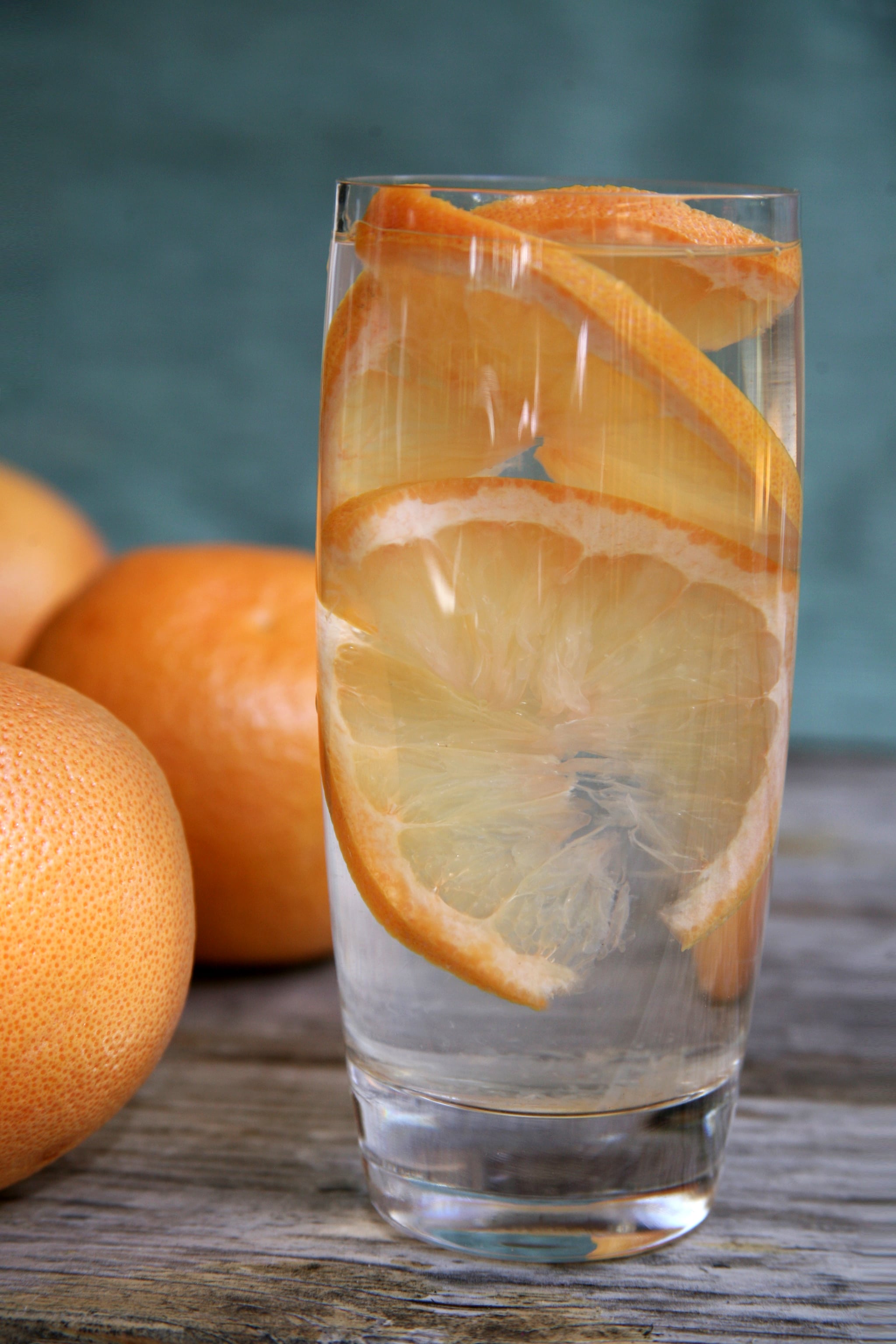 grapefruit oil in water