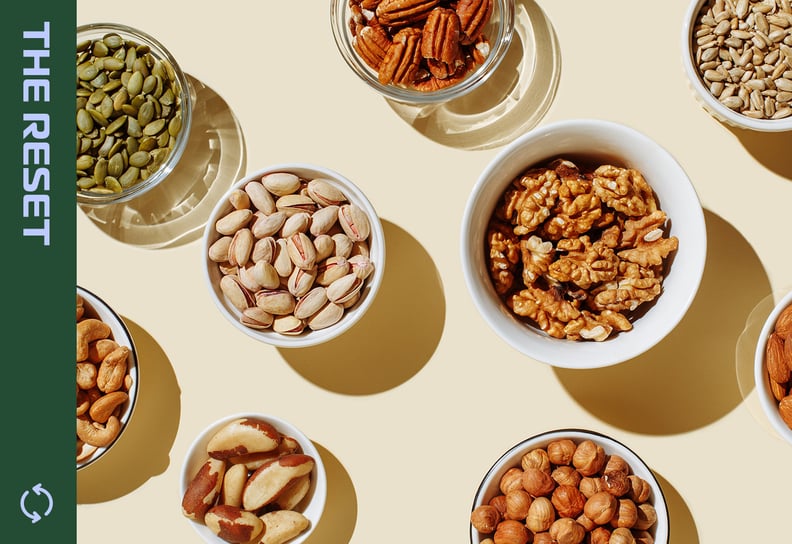 12 Healthiest Dried Fruit Snacks Of 2022, Per Nutritionists