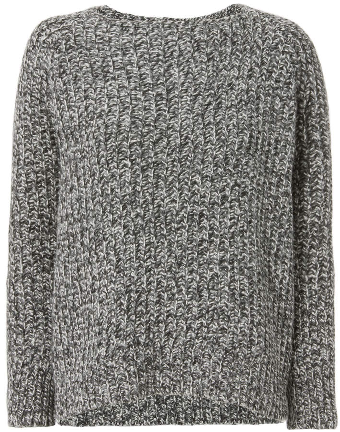 Miley Cyrus Gray Knit Sweater | POPSUGAR Fashion