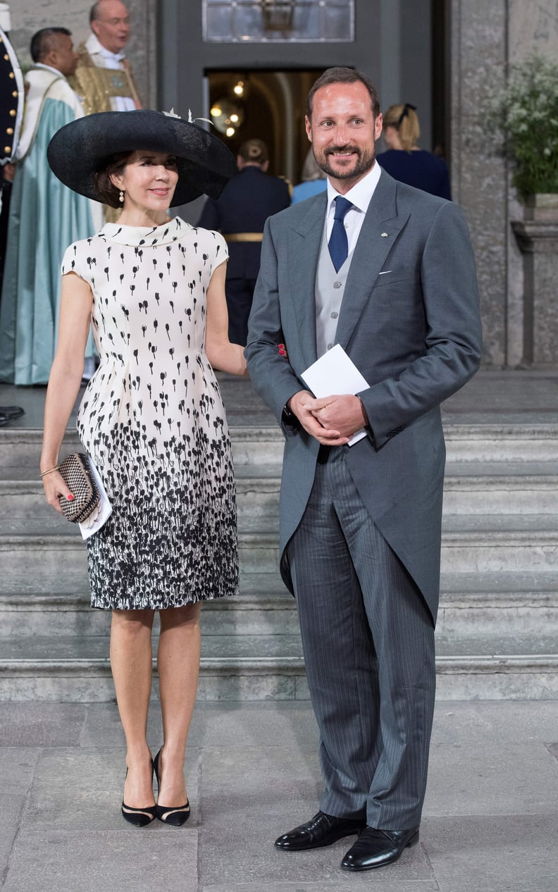 It's Even the Perfect Piece to Pair With a Wide-Brim Hat, Like Princess Mary's
