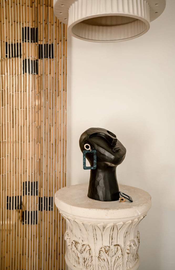 Effortless Composition Color Face Sculpture