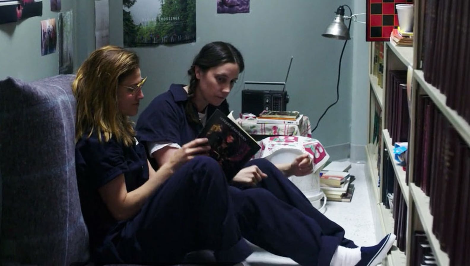 What Did Frieda Do to Barb/Carol in Orange Is the New Black? POPSUGAR