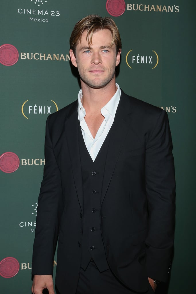 Chris Hemsworth in Mexico City October 2015 | Pictures