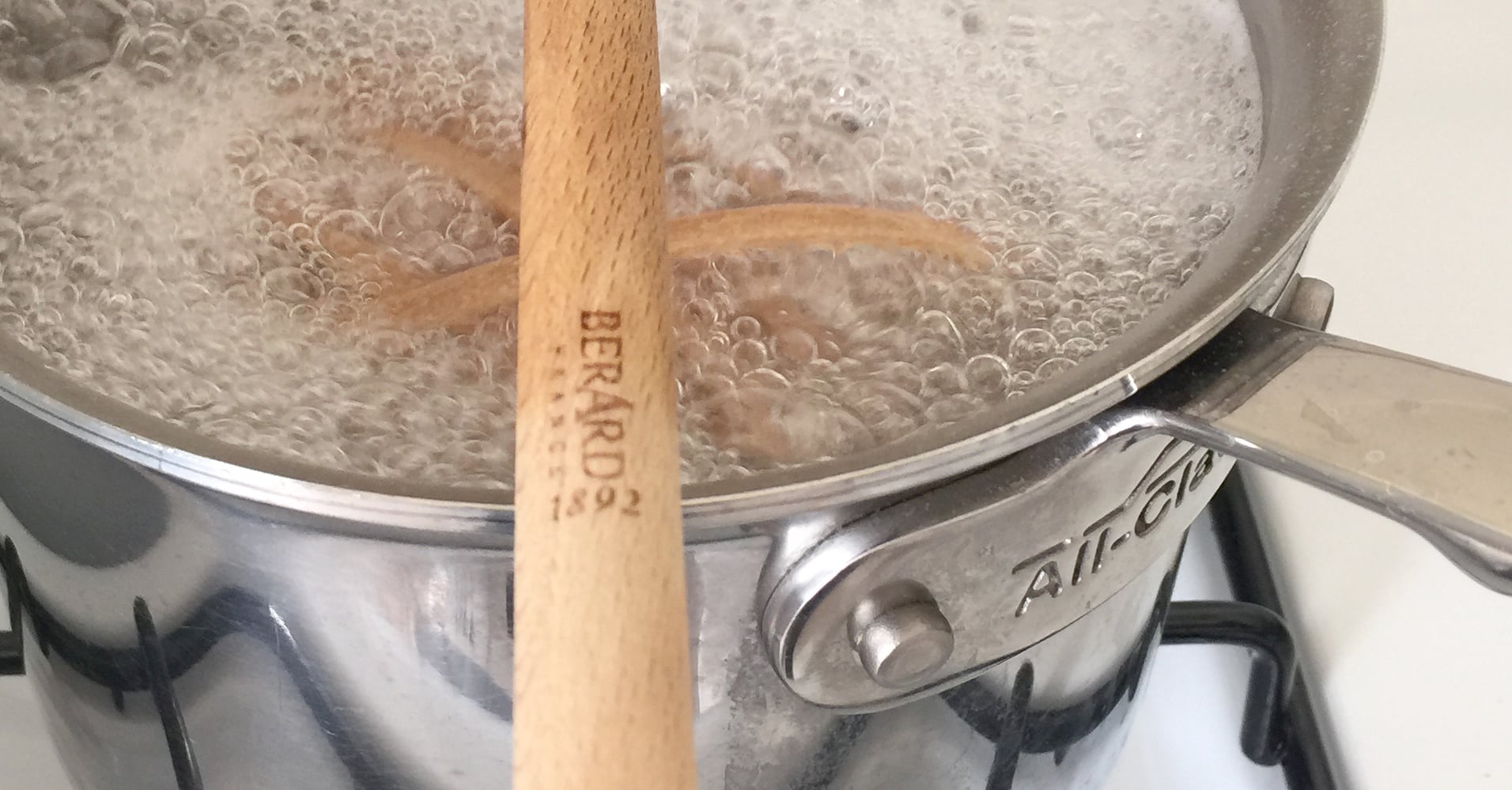 The Simple Spoon Hack To Prevent Water From Boiling Over