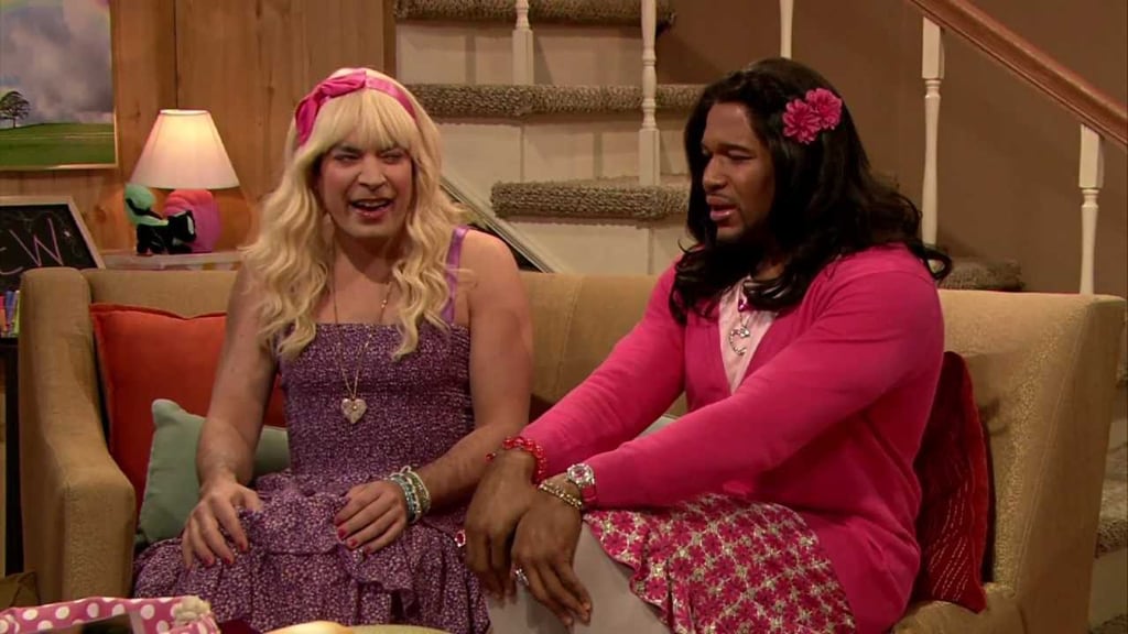 "Ew!" With Michael Strahan