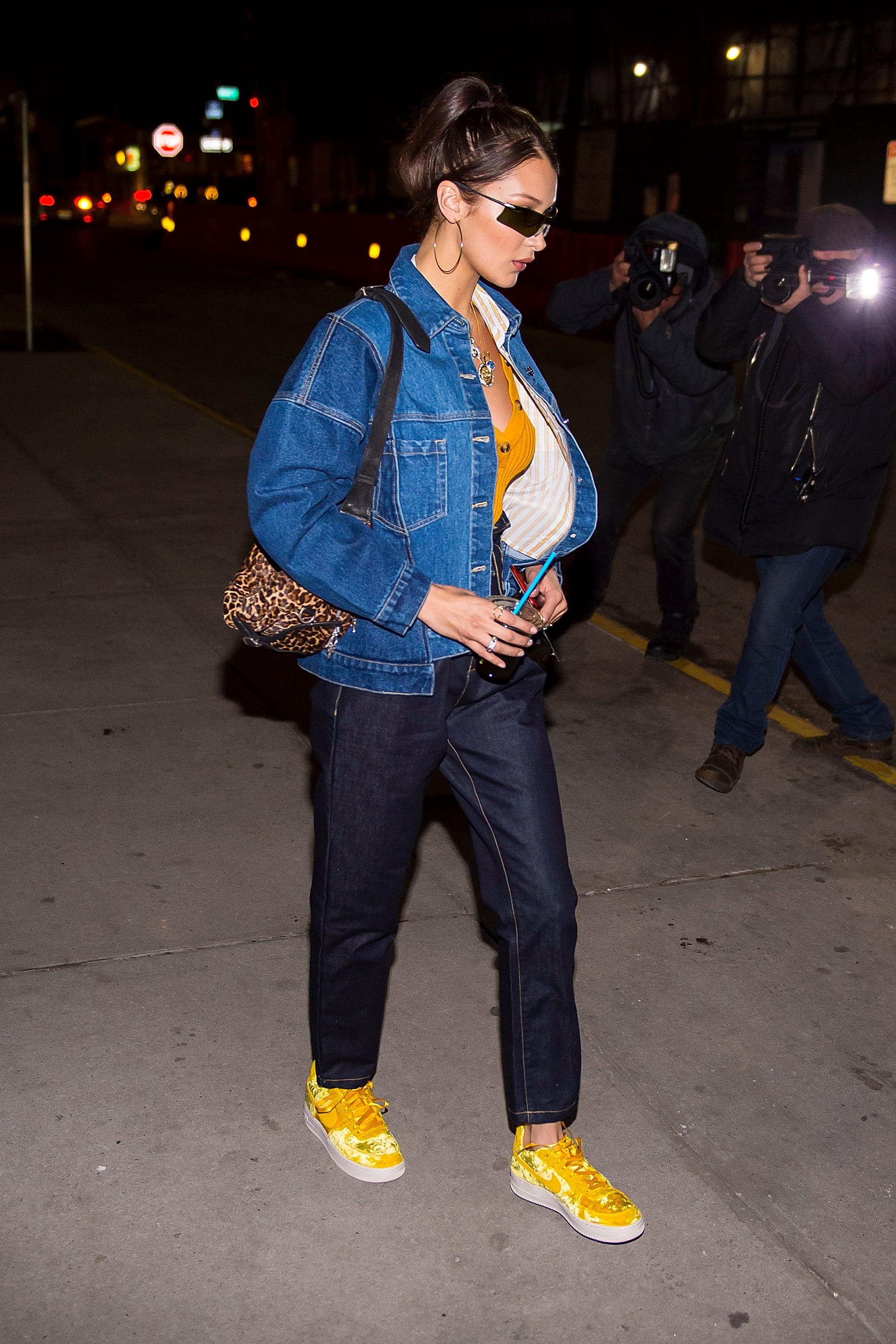 Bella hadid discount air force 1