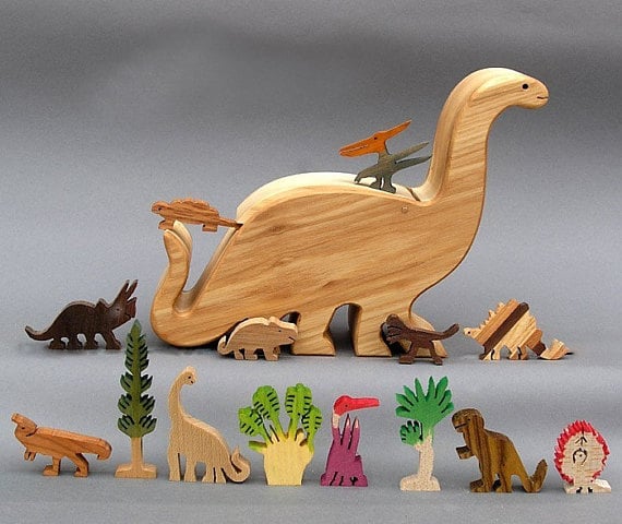 wooden dinosaur toy set