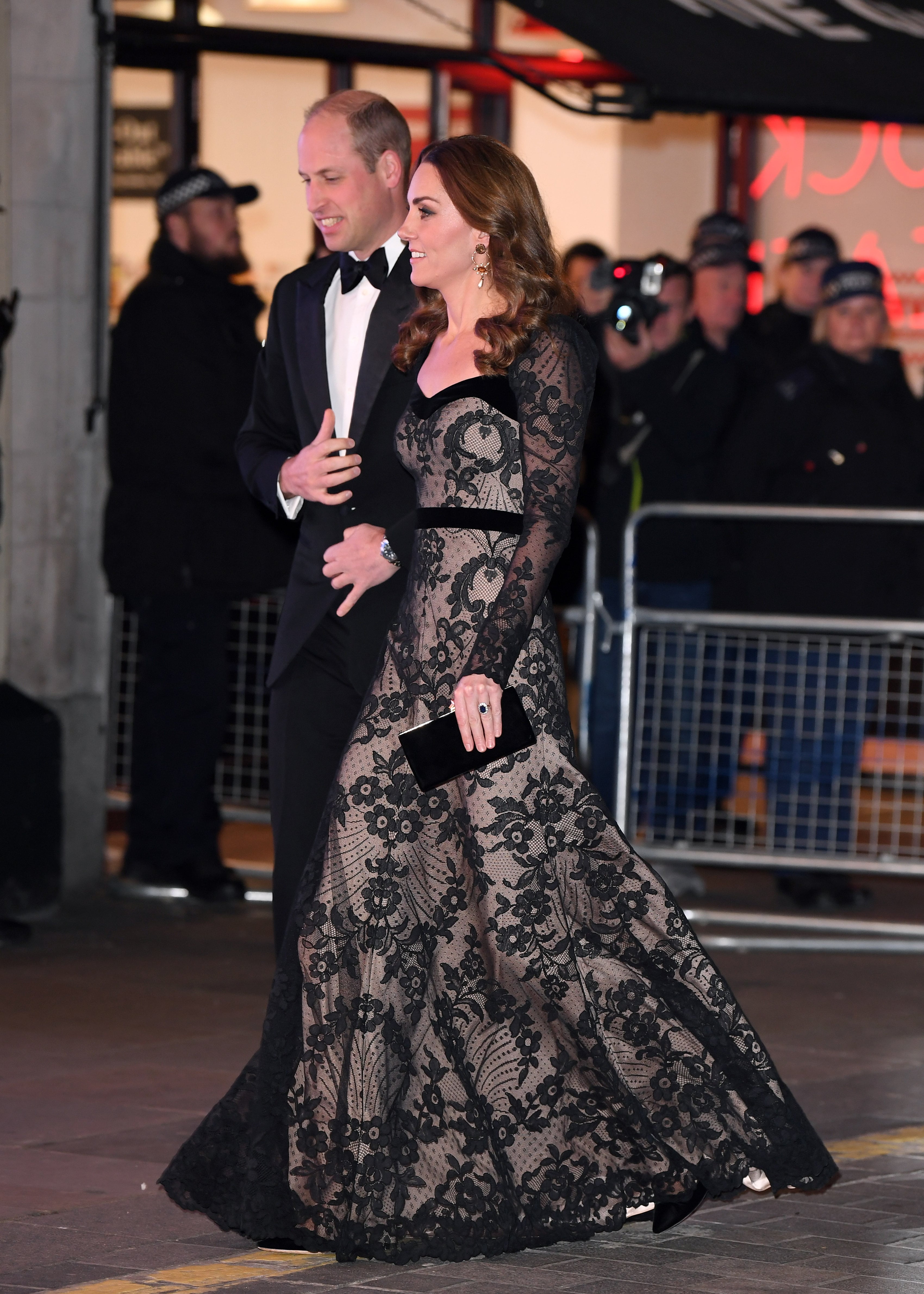 kate middleton black sheer dress Kate Middleton Black Lace Dress War Horse Premiere 2012