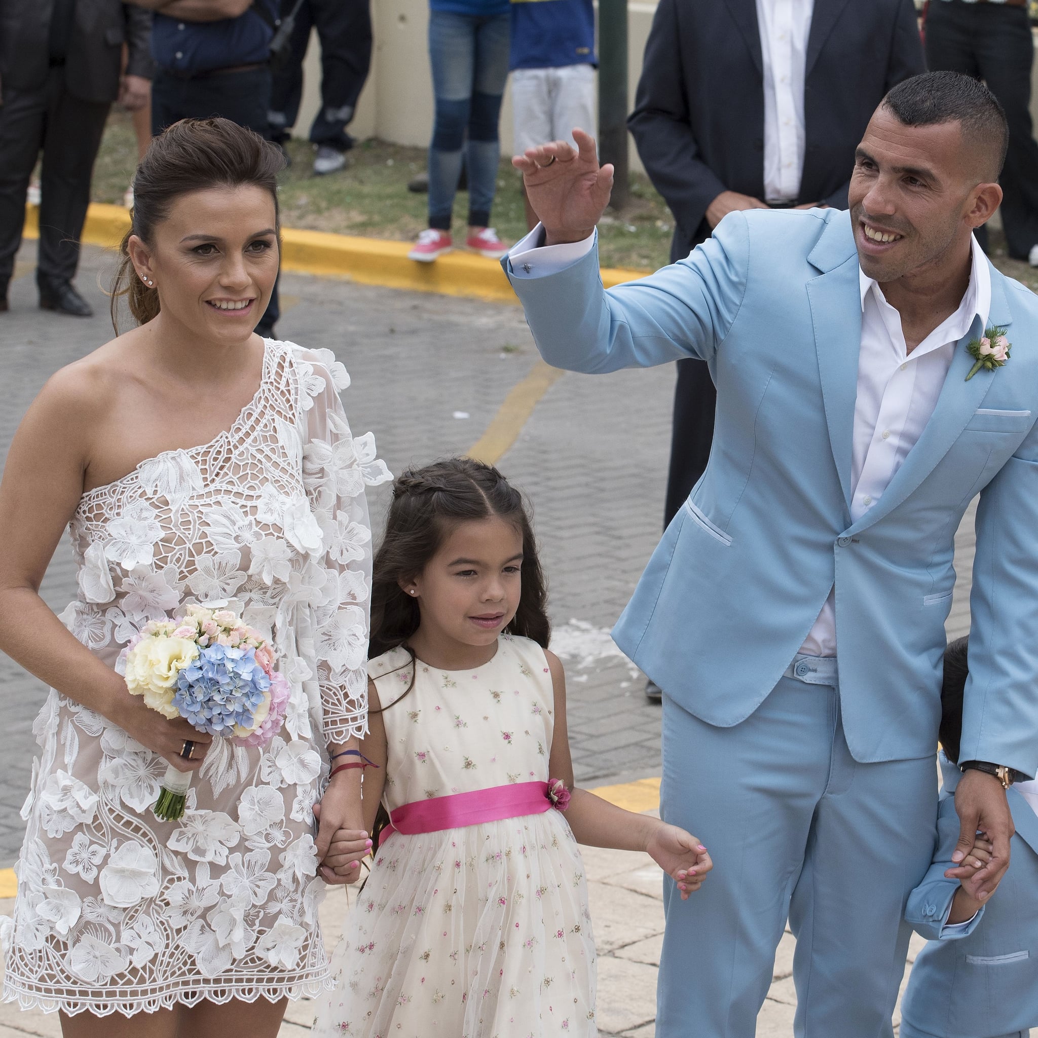 vanesa mansilla s wedding dress popsugar latina vanesa mansilla s wedding dress