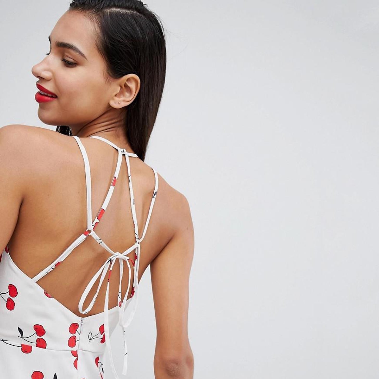 Asos To Model Same Clothing Item On Different Body Types