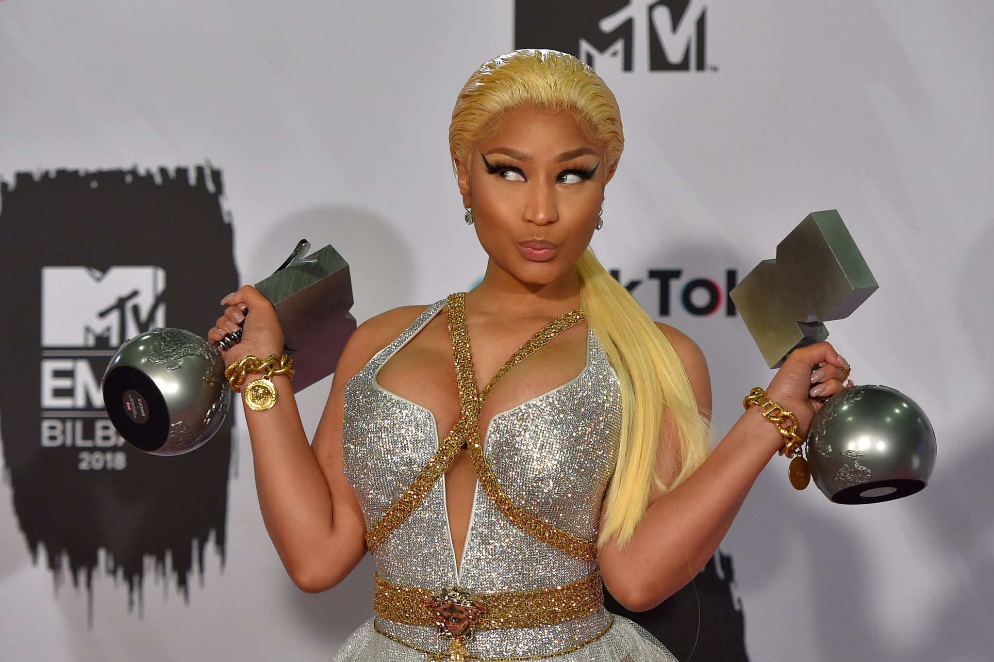 TOPSHOT - Trinidadian-US rapper Nicki Minaj poses backstage with her awards during the MTV Europe Music Awards at the Bizkaia Arena in the northern Spanish city of Bilbao on November 4, 2018. (Photo by ANDER GILLENEA / AFP)        (Photo credit should read ANDER GILLENEA/AFP/Getty Images)