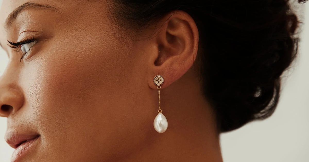 The Most Elegant Wedding Earrings For Every Budget