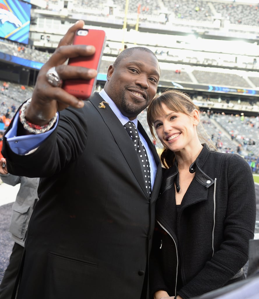 Warren Sapp snapped a selfie with Jennifer Garner.