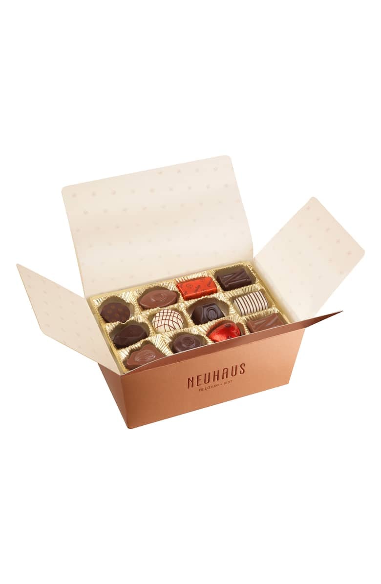 Neuhaus Classic 34-Piece Chocolate Ballotin Gift Box Neuhaus Classic 34-Piece Chocolate Ballotin Gift Box