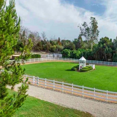 Oprah Buys Montecito Horse Farm
