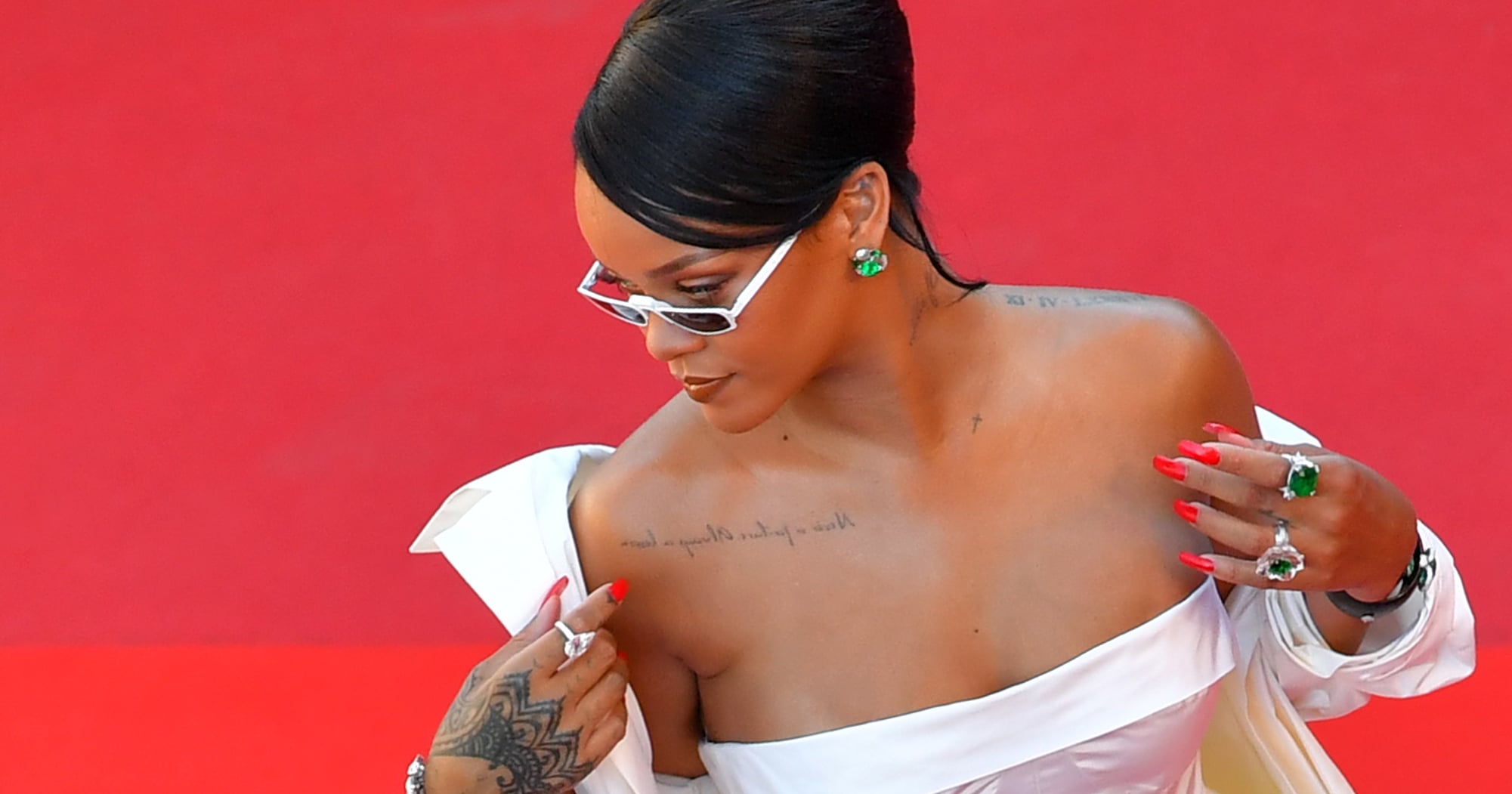 Butt-revealing leggings from Rihanna's Savage X Fenty go viral